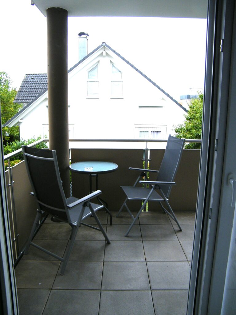 3 1/2-Zimmer-Wohnung im 1.OG mit Balkon in Bönnigheim Bj. 2014 in sehr guter Wohnlage