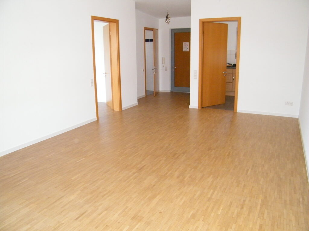 pfiffige Seniorenwohnung in sehr guten & ruhiger Wohnlage in Erligheim – barrierefrei – Aufzug
