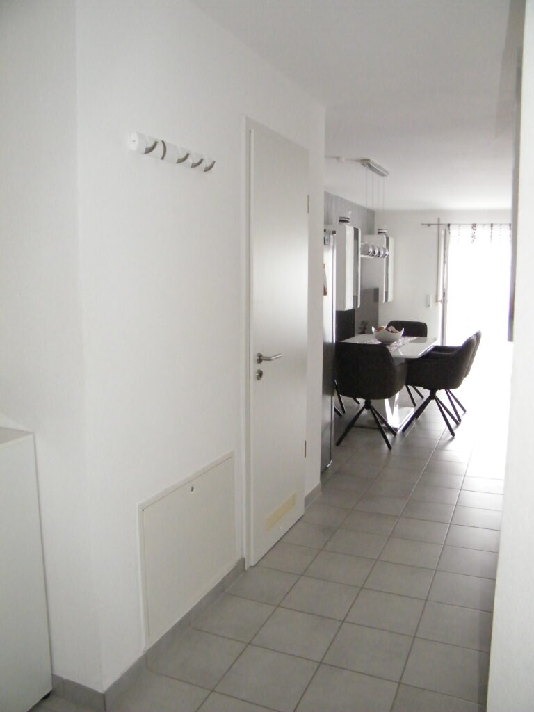 3 1/2-Zimmer-Wohnung im 1.OG mit Balkon in Bönnigheim Bj. 2014 in sehr guter Wohnlage