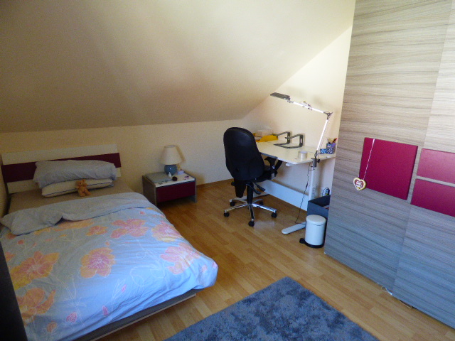 Doppelhaushälfte Kirchheim/N. 4 1/2 Zimmer + Hobbyraum – kurzfristig beziehbar