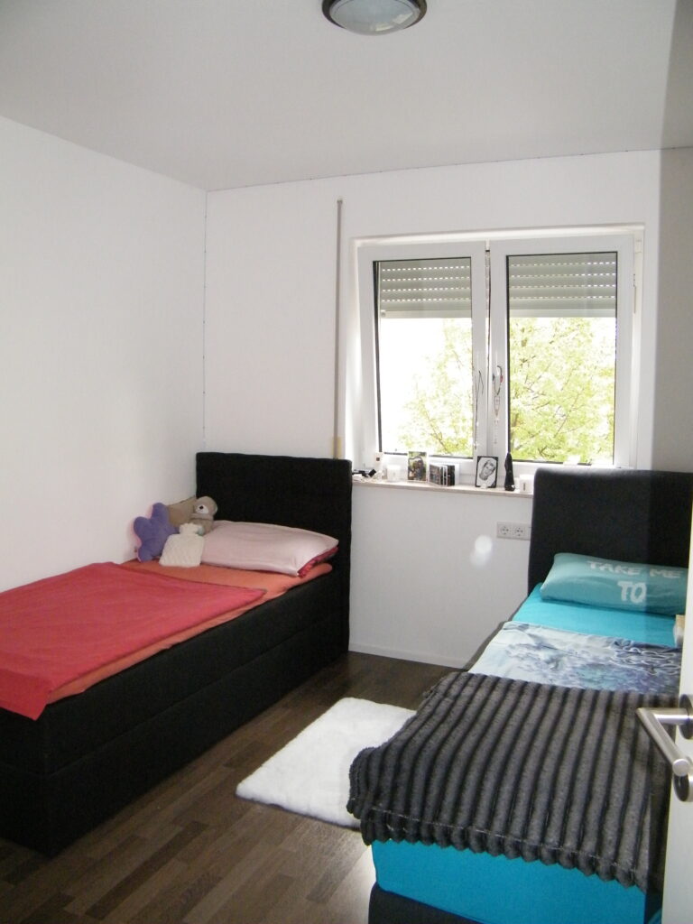 3 1/2-Zimmer-Wohnung im 1.OG mit Balkon in Bönnigheim Bj. 2014 in sehr guter Wohnlage