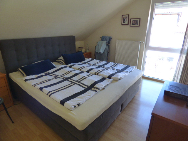 Doppelhaushälfte Kirchheim/N. 4 1/2 Zimmer + Hobbyraum – kurzfristig beziehbar
